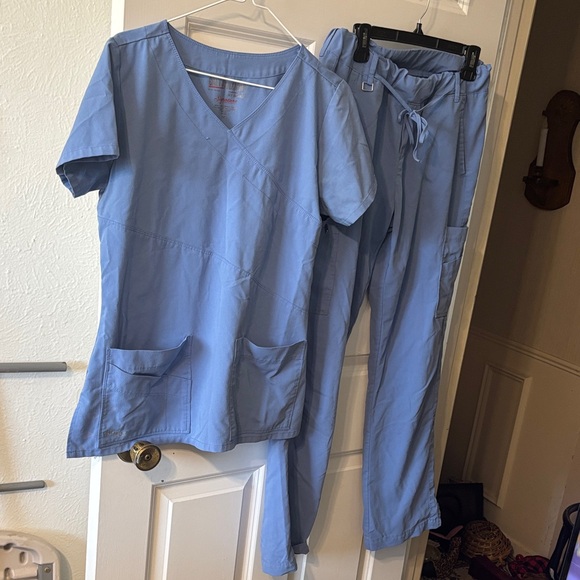 Grey's Anatomy Other - Grey's Anatomy Women's Scrub Top & Pants Set Light Blue